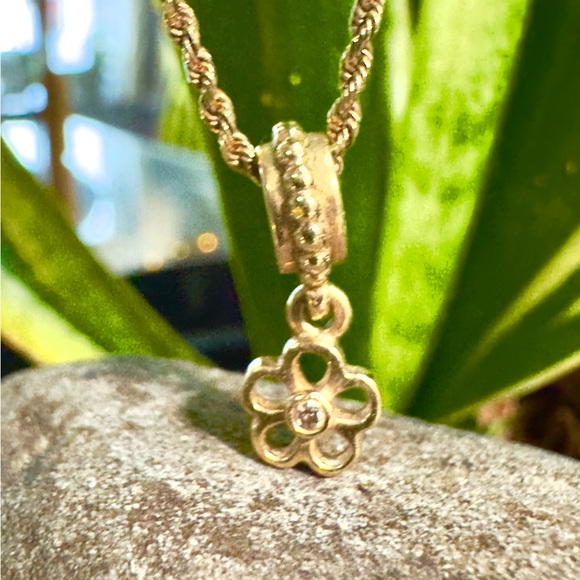 14k Pandora Diamond Flower Charm - Picture 3 of 6